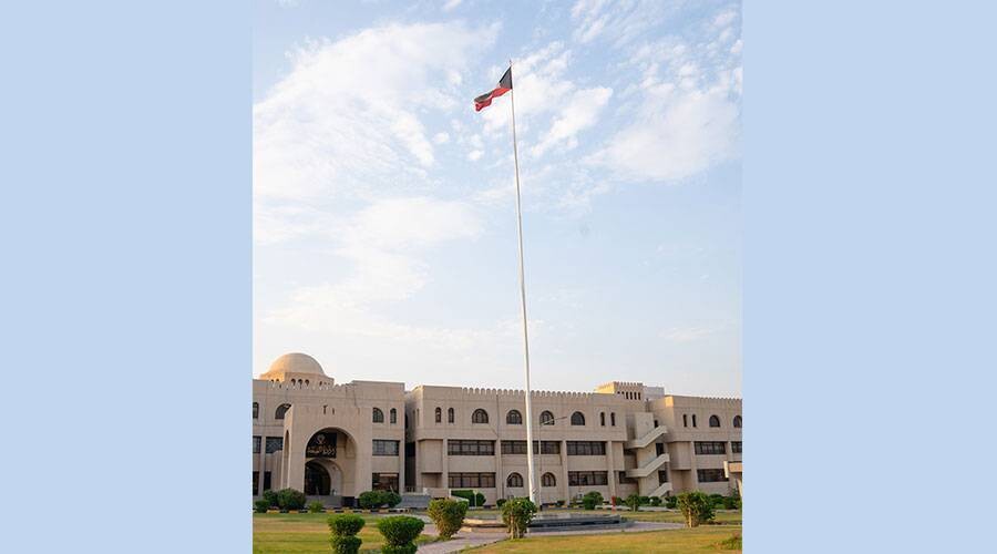 6 injured in Kuwait due to falling projectiles