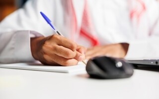 Central Bank of Kuwait Urges Positive Client Engagement Amid Geopolitical Tensions