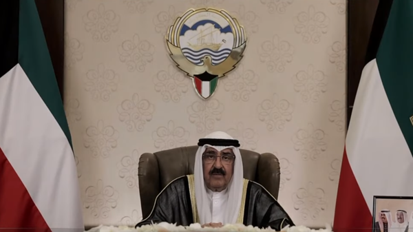 Принц Кувейта объявил о роспуске парламента